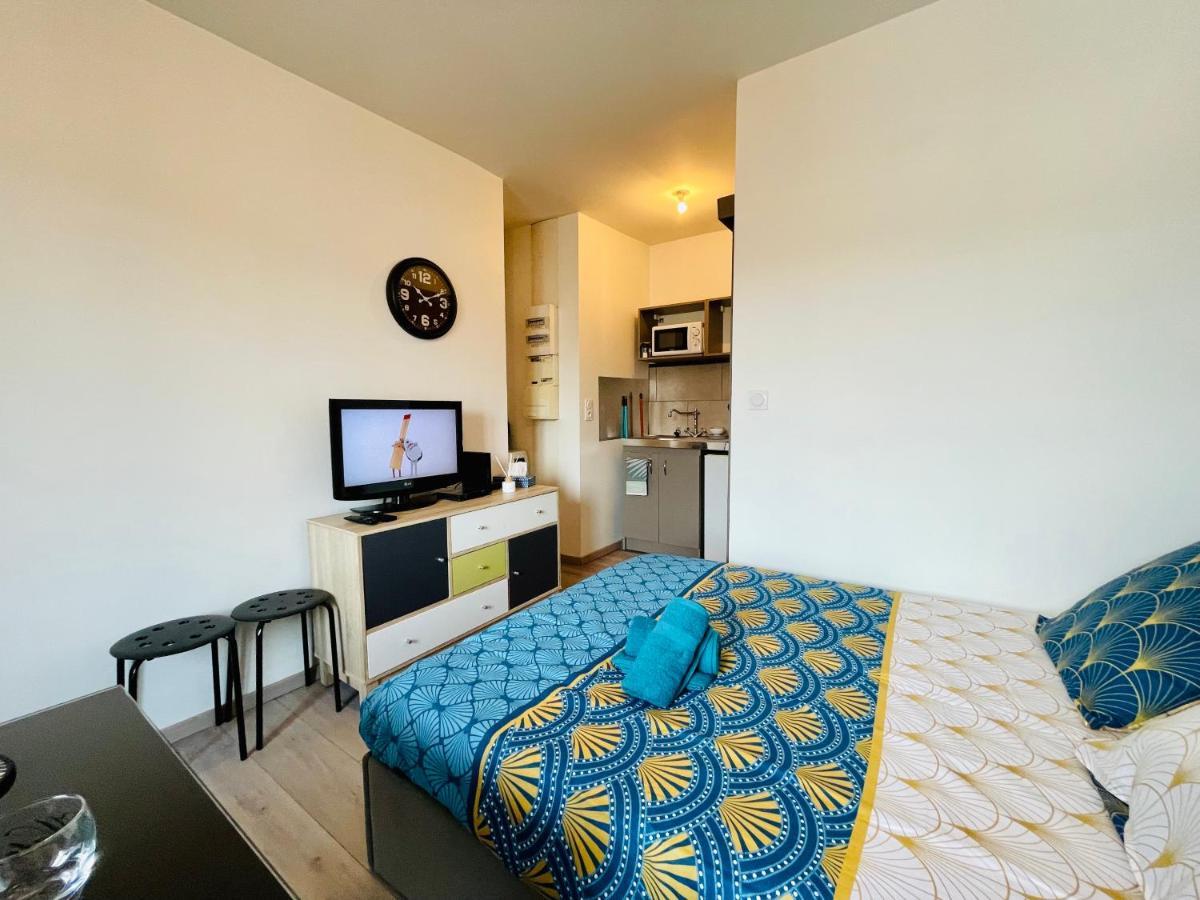 La Belcombe Apartment Sainte-Colombe  ภายนอก รูปภาพ